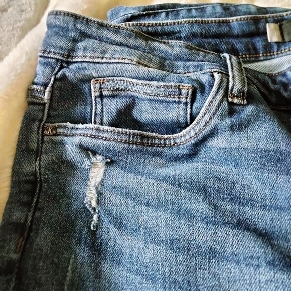 KUT from The Kloth Rachael Fab Ab Mom Jeans - Picture 12 of 13